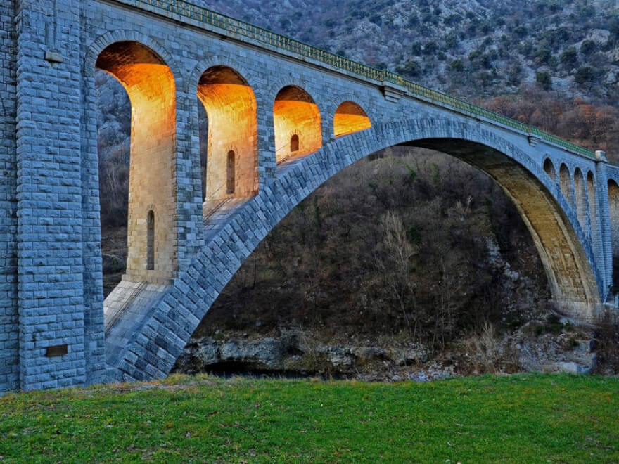 Solkanski most Solkanski most zvečer