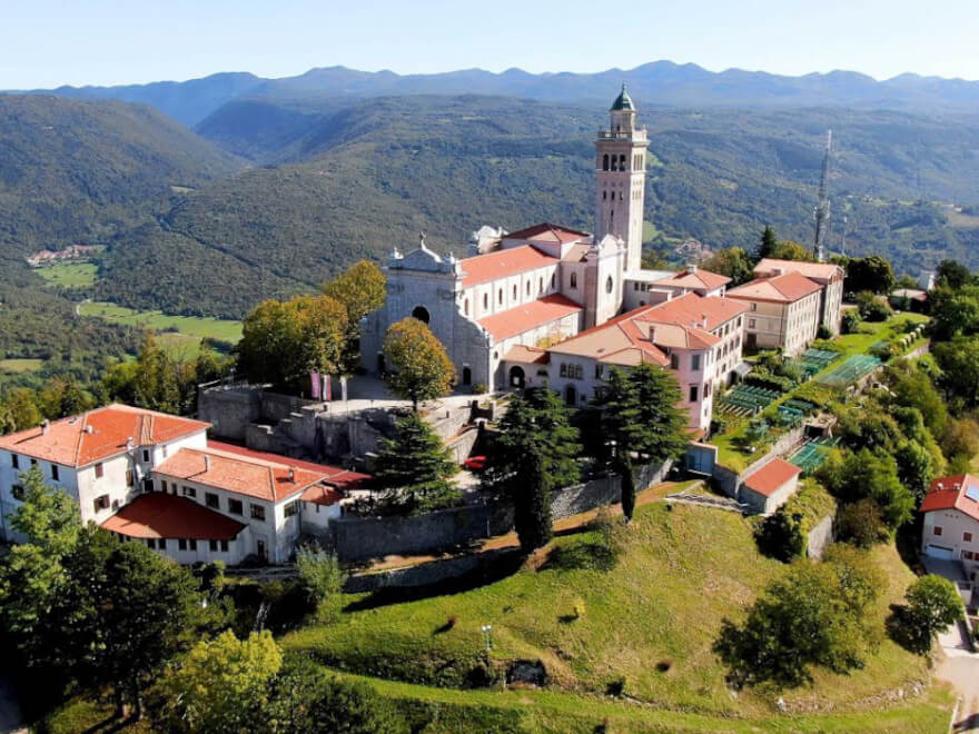 Sveta Gora ali Skalnica Sveta Gora ali Skalnica